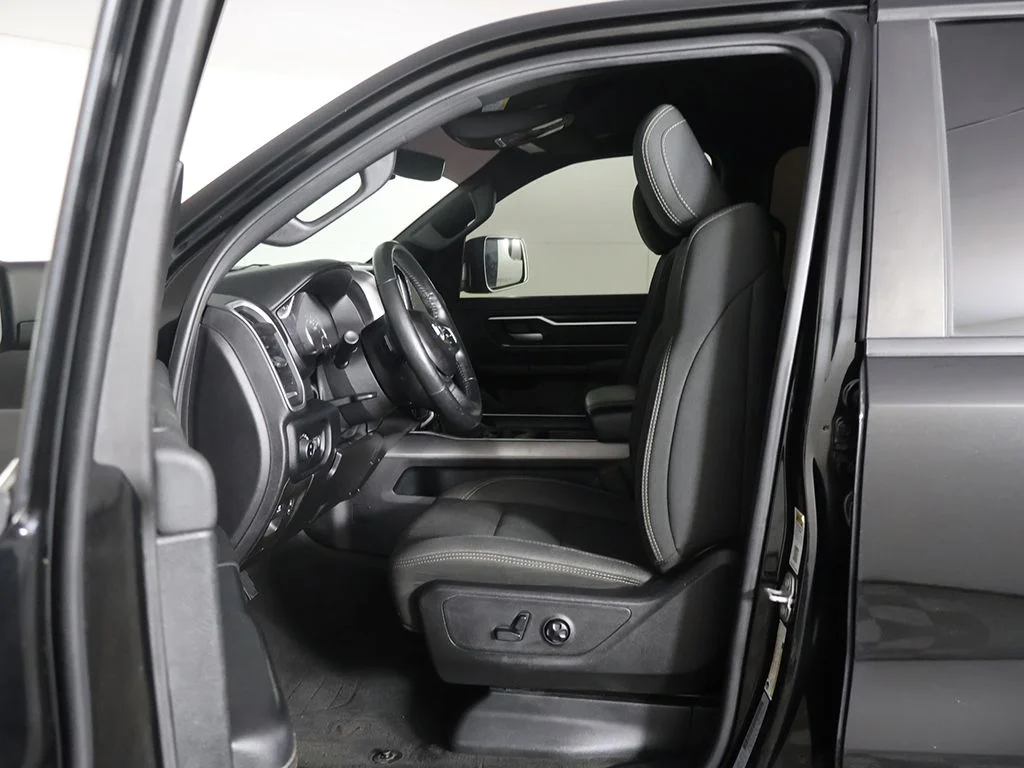 Used 2019 Black Ram Big Horn/Lone Star image 22
