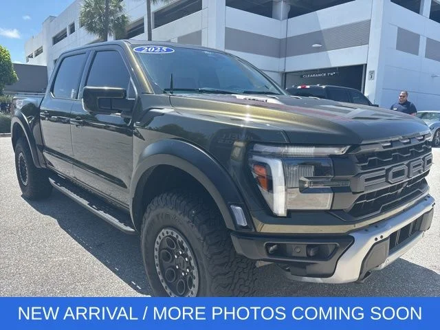 2025 Ford F-150 Raptor 4x4 SuperCrew 5-1/2 Box's photo