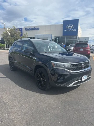 2023 Volkswagen Taos 1.5T SE