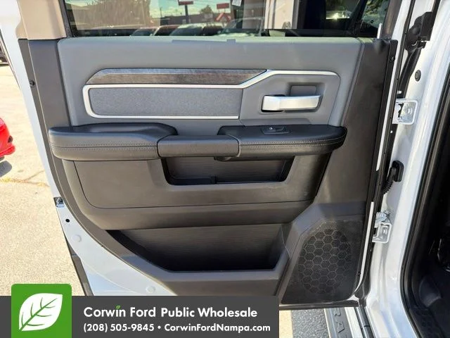Used 2019 White Ram Big Horn image 29