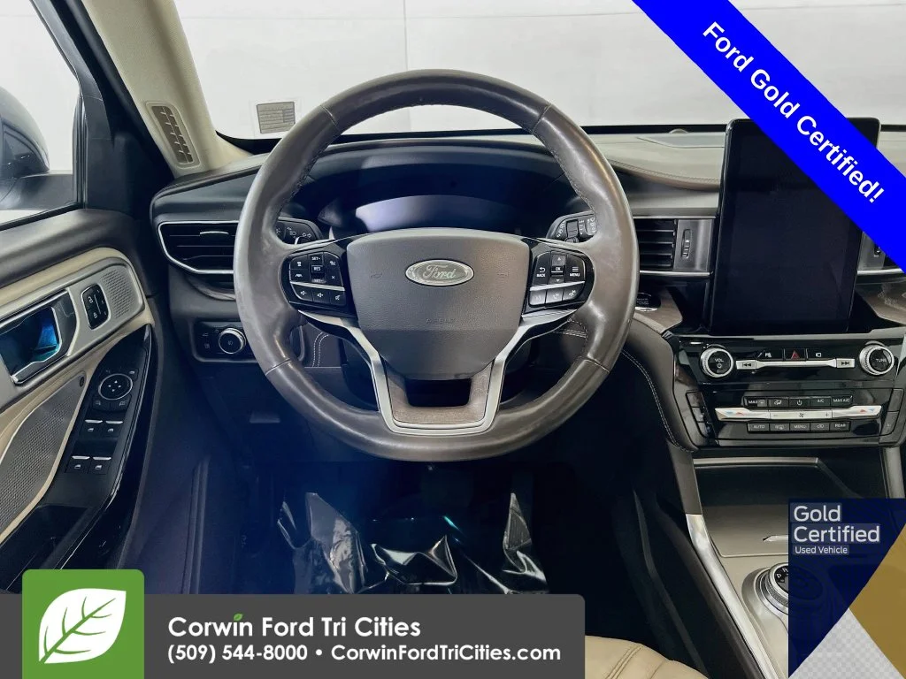 Used 2021 White Ford Platinum image 28