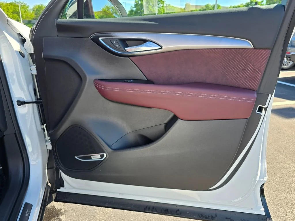 New 2026 Summit White Buick Sport Touring image 34
