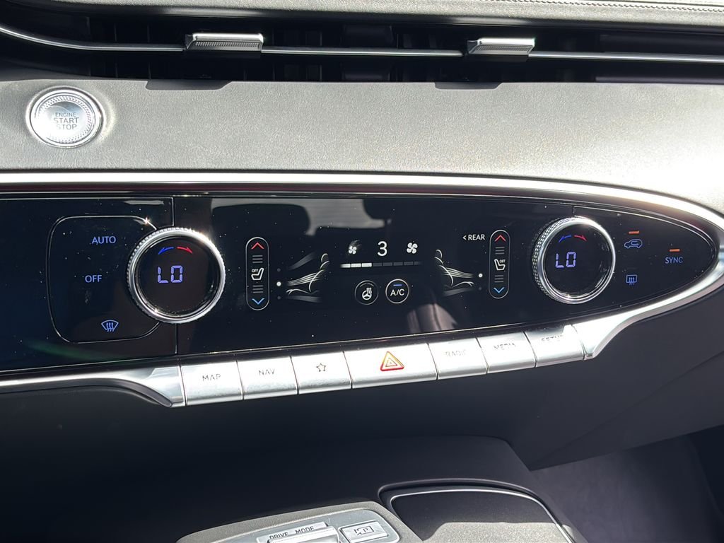 2023 GENESIS GV70 Standard - Photo 22