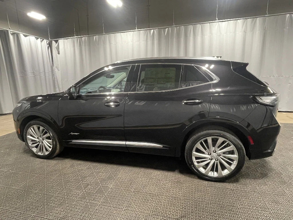 New 2026 Ebony Twilight Metallic Buick Avenir image 10