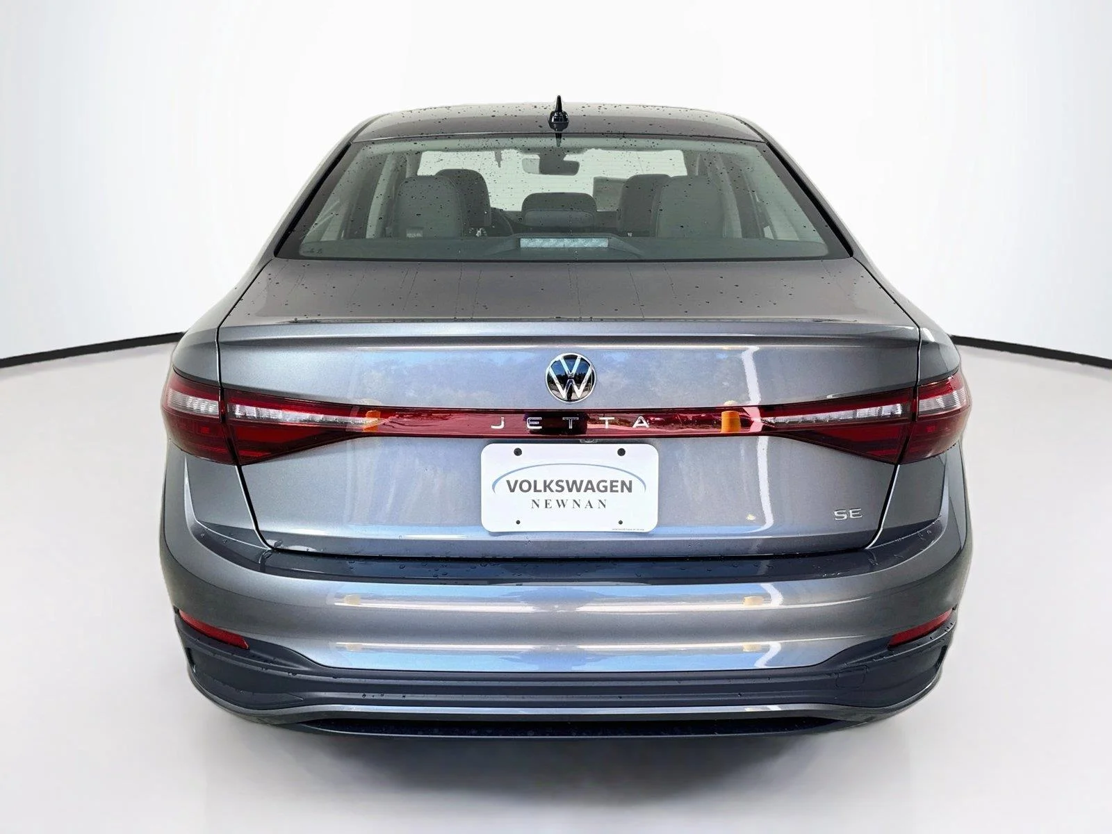 New 2027 GRAY Volkswagen SE image 5