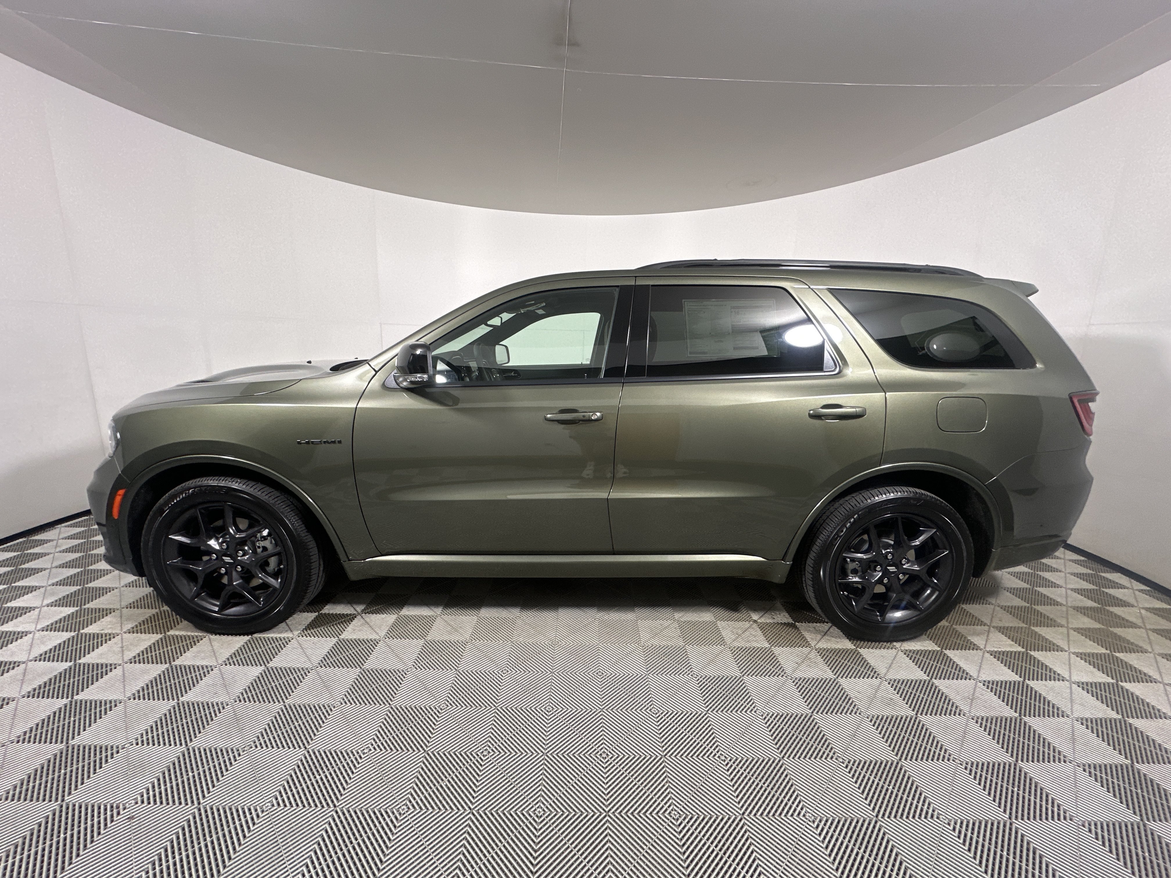 New 2026 Green Machine Exterior Paint Dodge GT Premium HEMI V8 image 4