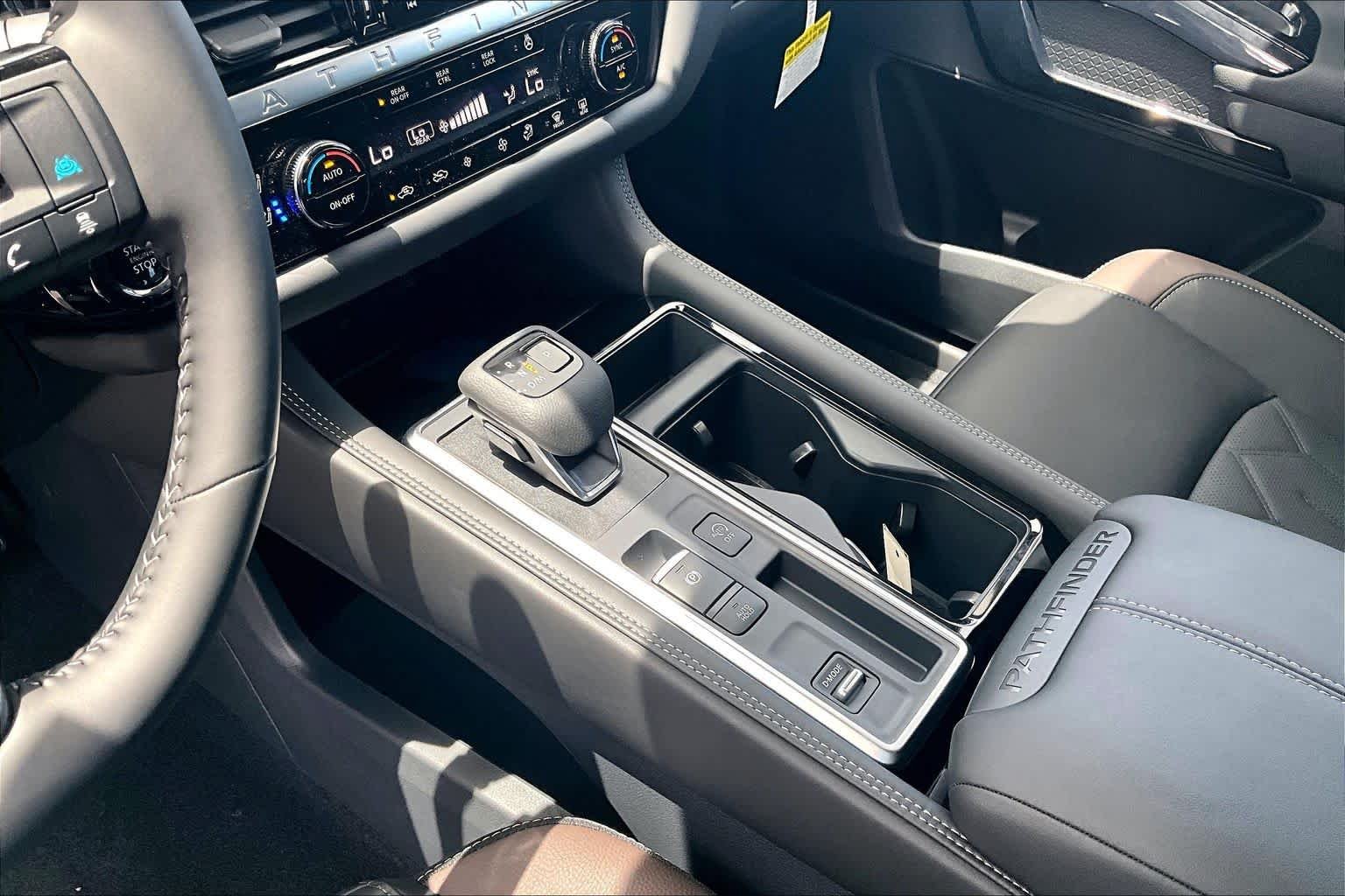 New 2026 Scarlet Ember Tintcoat Nissan Platinum image 11