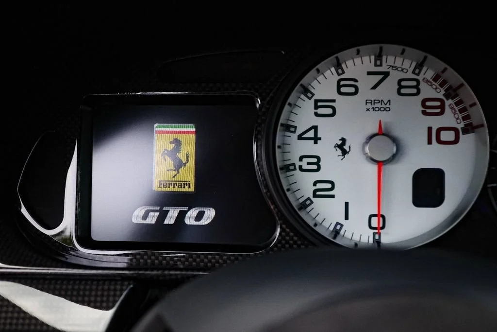 Used 2011 Grigio Titanio Metall Ferrari Base image 54