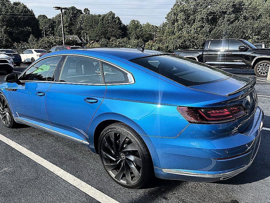 Used 2023 Blue Metallic Volkswagen SEL R-Line image 24