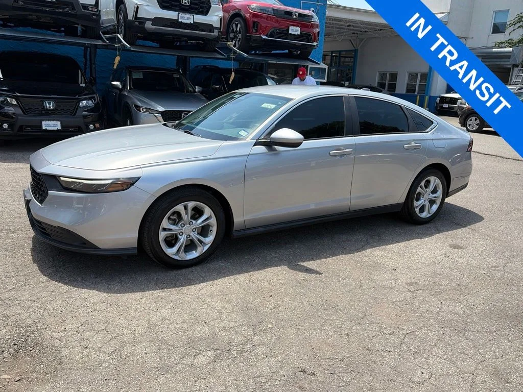 Certified Used 2024 Solar Silver Metallic Honda LX image 2
