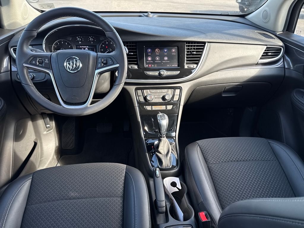 Used 2022 Silver Buick Preferred image 20