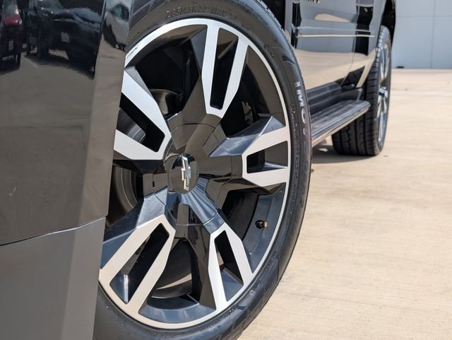 Used 2020 Black Chevrolet Premier image 2