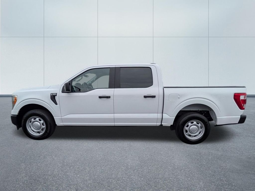 Used 2022 White Ford XL image 3