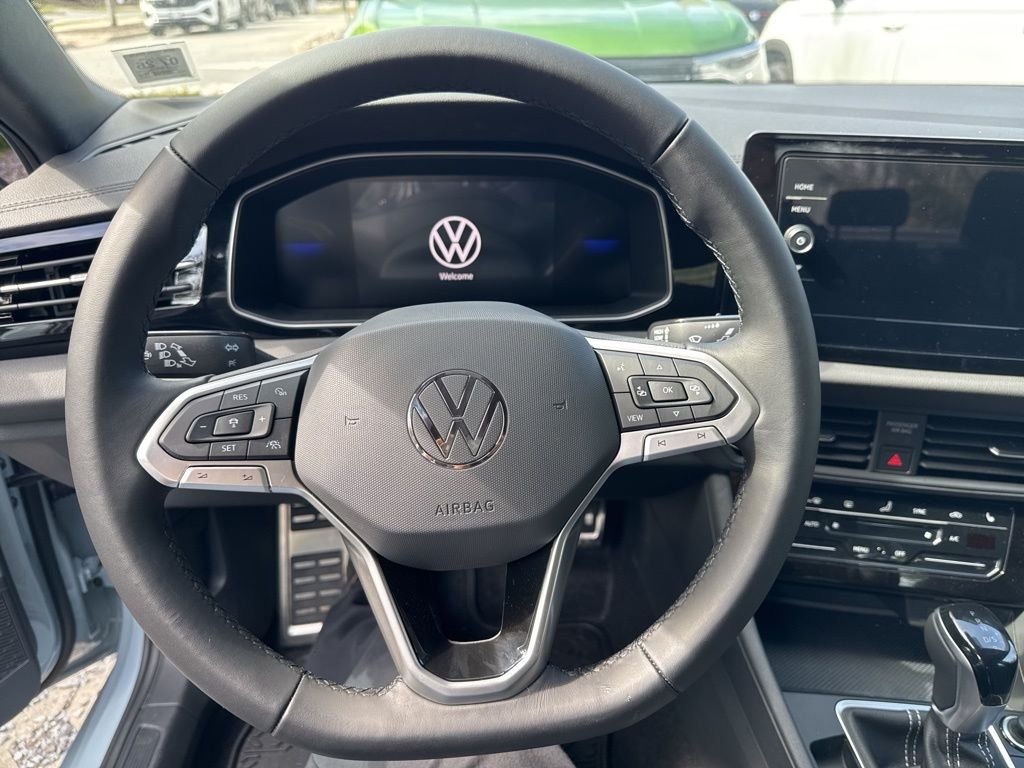 2025 Volkswagen Jetta Sport - Photo 23