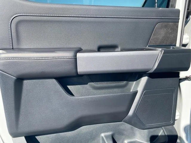 New 2026 Avalanche Ford XLT image 32
