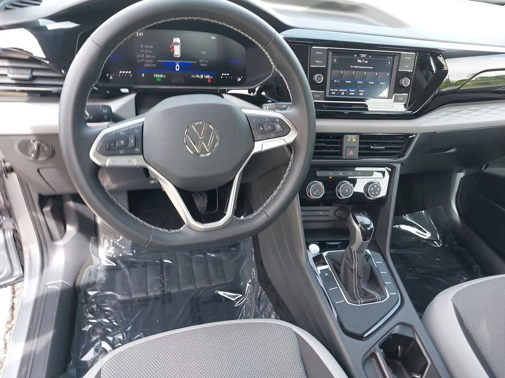 Used 2024 Silver Volkswagen 1.5T S image 15