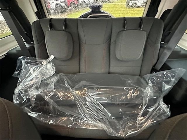New 2026 Bright White Clearcoat Jeep Rubicon image 22
