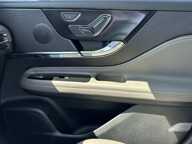 2026 Lincoln Corsair Premiere - Photo 22
