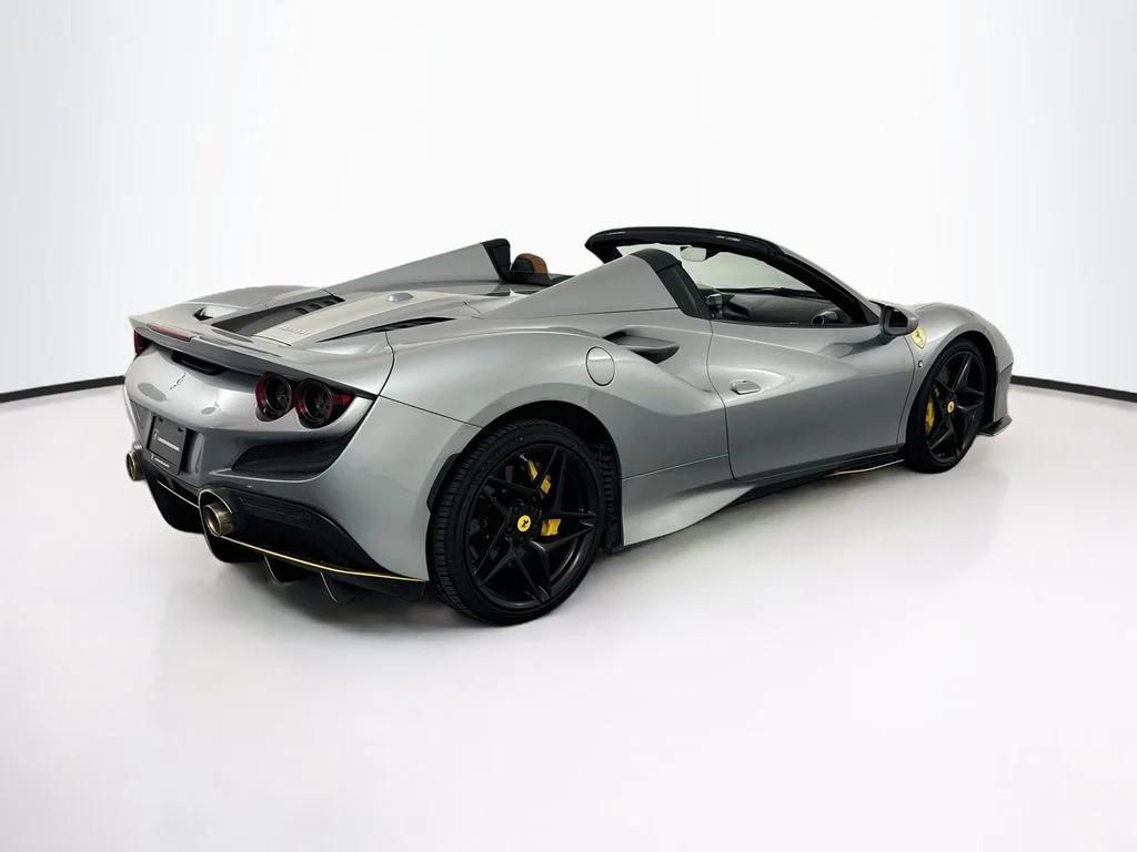 Used 2021 Argento Nurburgring Metallic Ferrari Base image 5