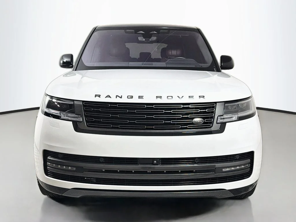 Certified Used 2023 Silver Land Rover SE image 2