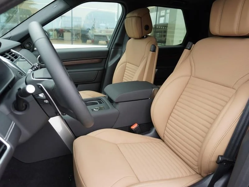New 2024 Varesine Blue Land Rover Dynamic SE image 9