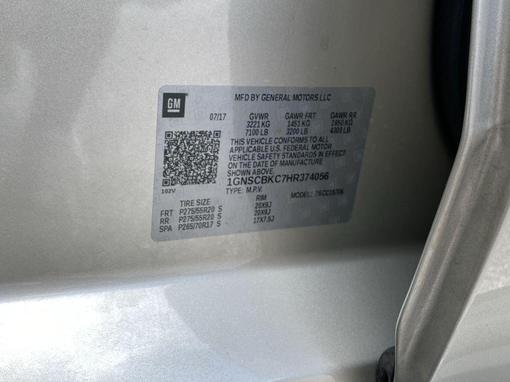 Used 2017 Champagne Silver Metallic Chevrolet LT image 37