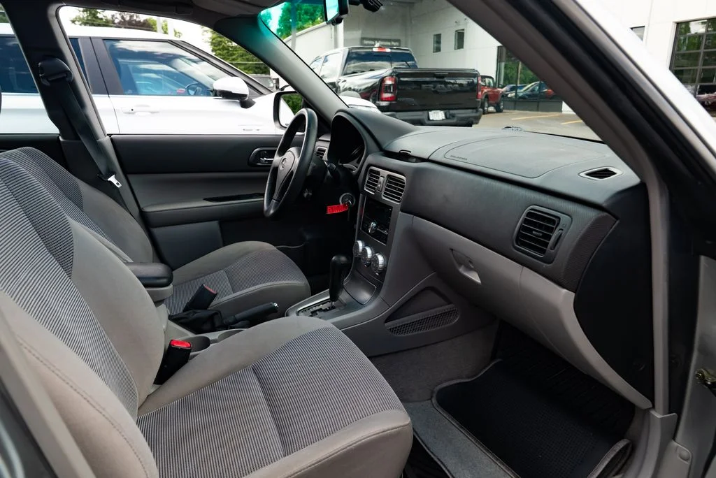 Used 2007  Subaru 2.5X image 23