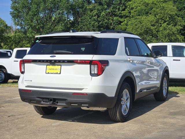 New 2026 Star White Metallic Tri-Coat Ford Active image 25