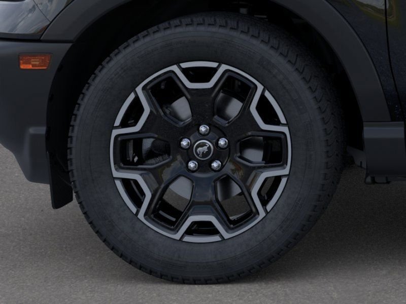 New 2025 Shadow Black Ford Outer Banks® image 19