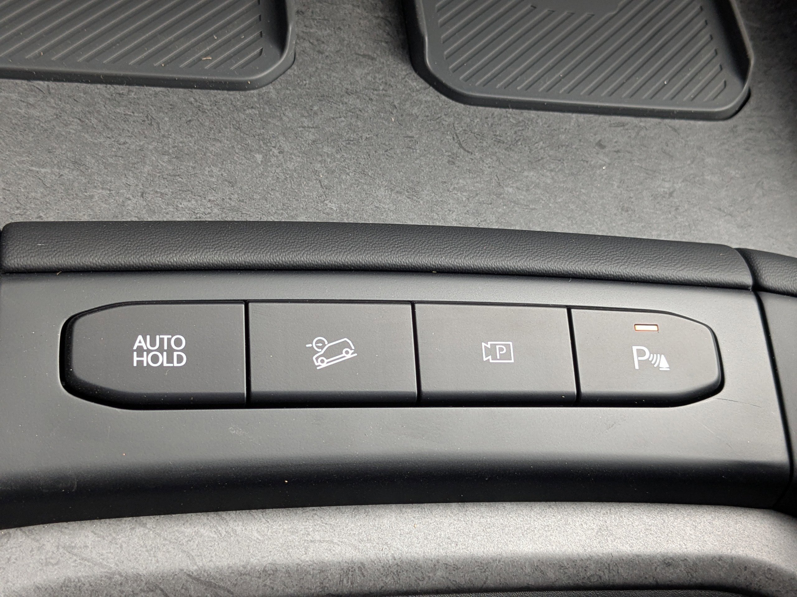 New 2027 Glacial White Pearl Kia X-Line EX image 30