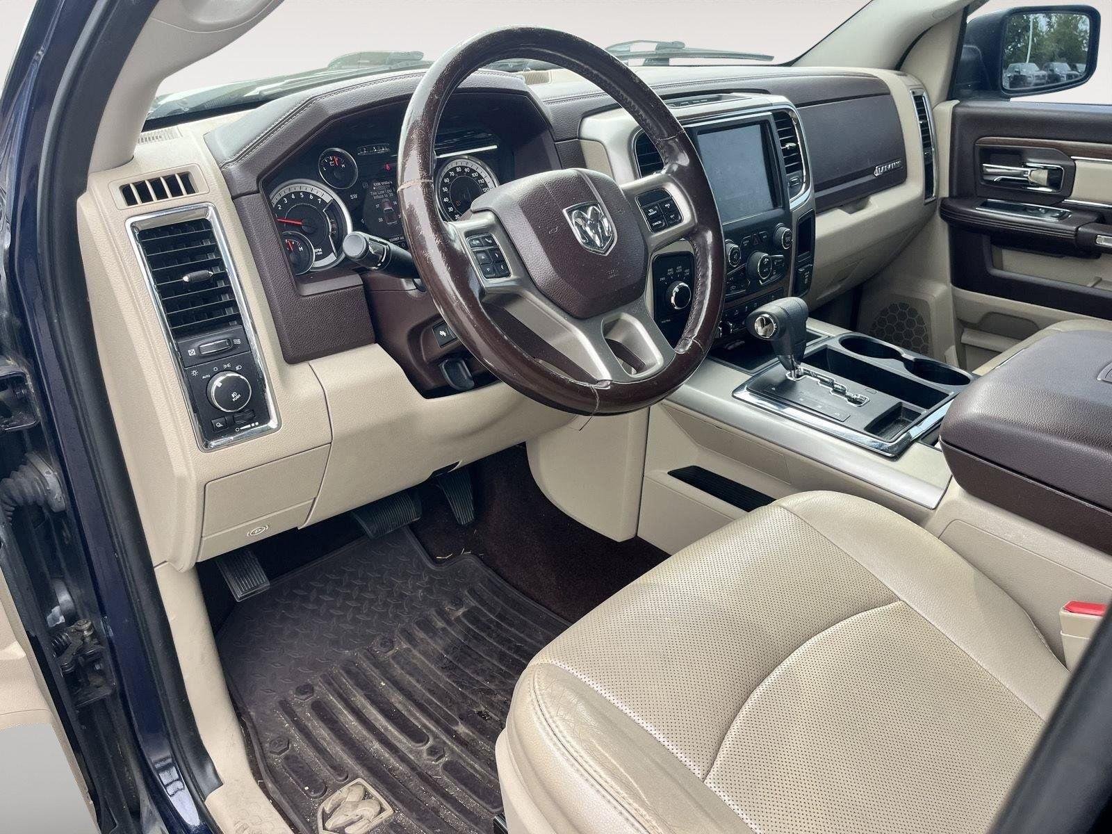 Used 2013 True Blue Pearl Ram Laramie image 11