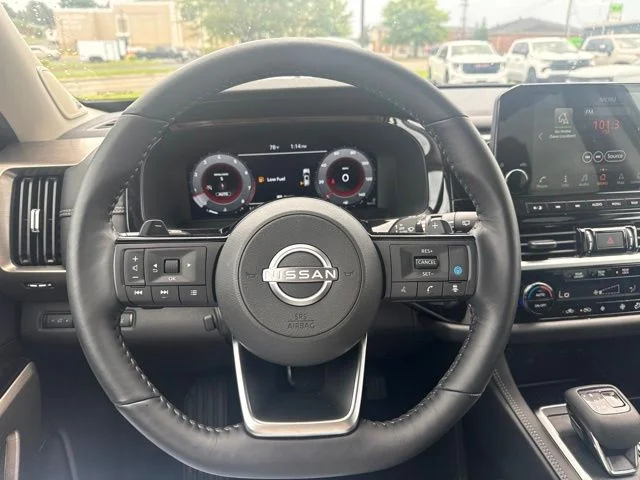2024 Nissan Pathfinder Platinum - Photo 12