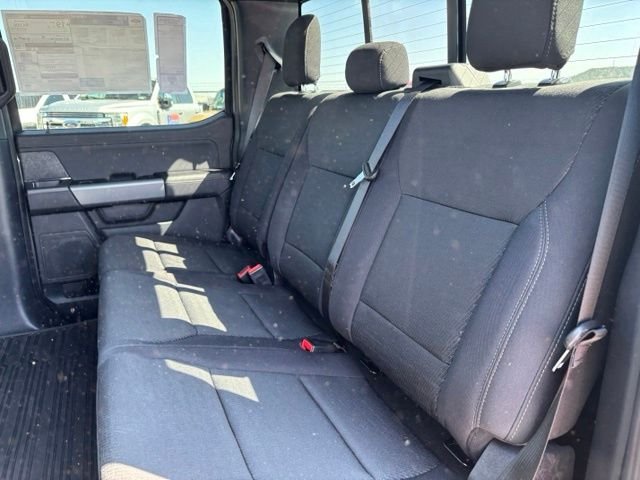 New 2026 Carbonized Gray Metallic Ford XLT image 16