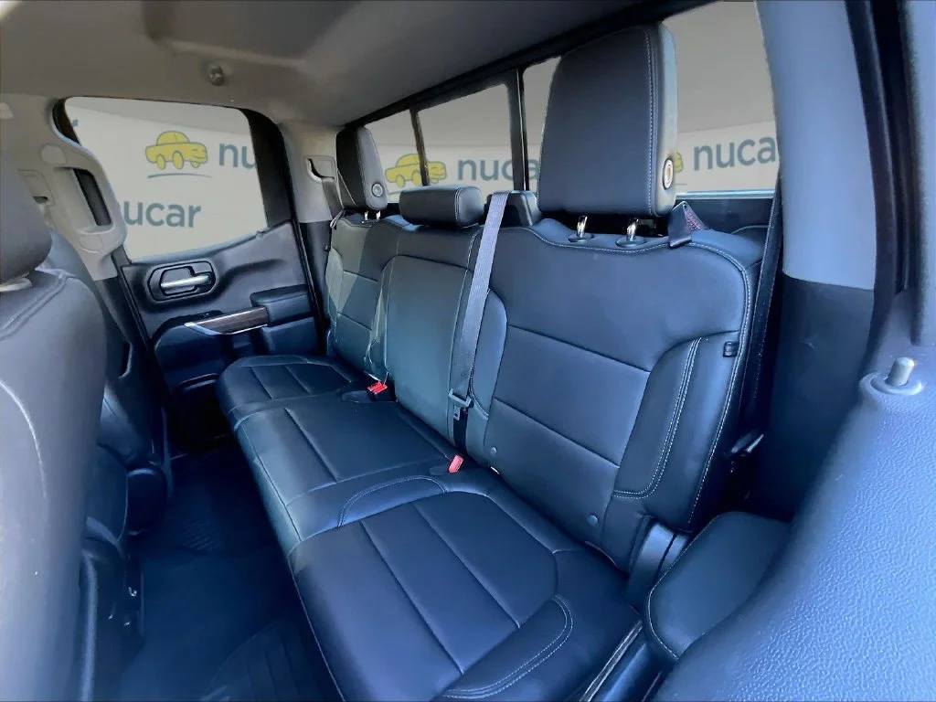 Used 2019 Silver Ice Metallic Chevrolet LT image 15