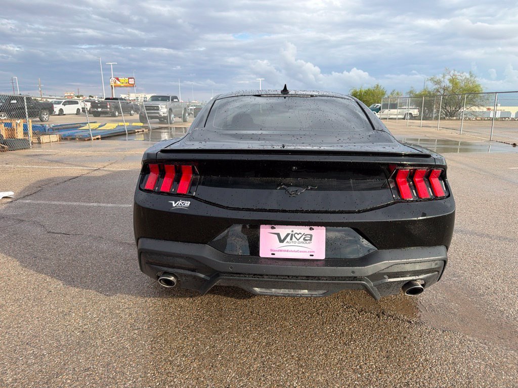 Used 2025 Black Ford EcoBoost image 7