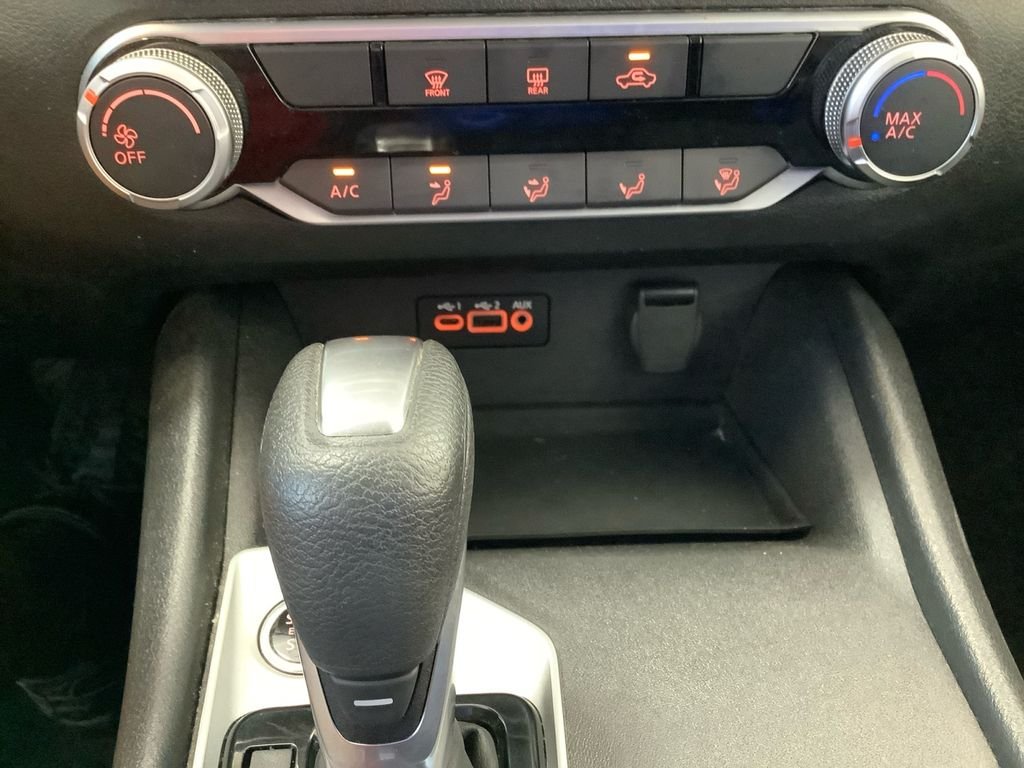 Used 2025 White Nissan 2.5 SV image 26