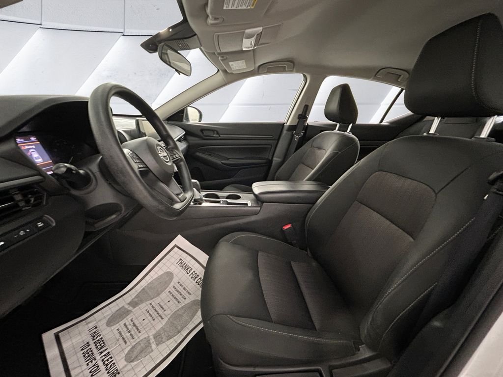 Used 2024 White Nissan 2.5 S image 7