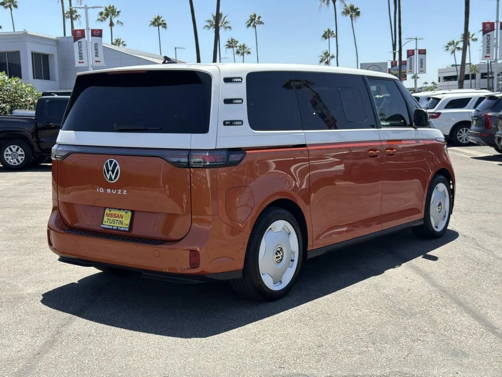 Used 2025 Energetic Orange Volkswagen 1st Edition image 7
