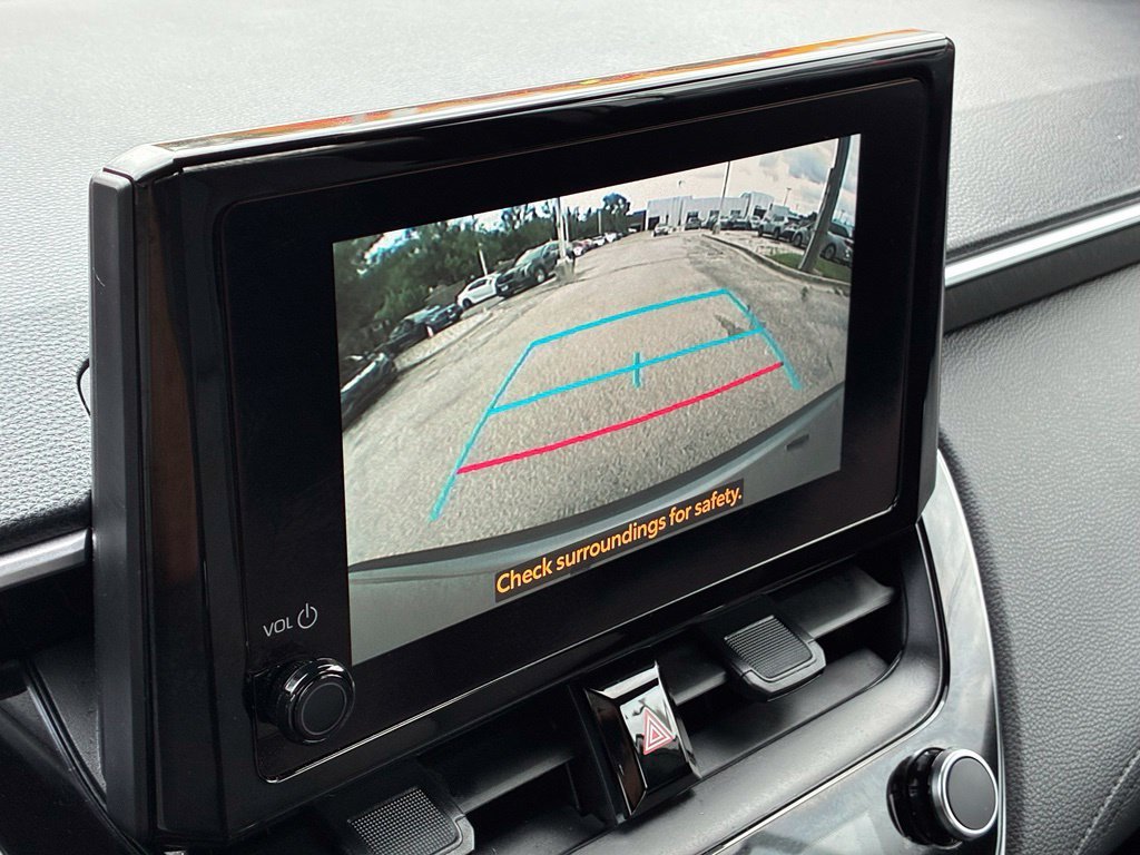 Used 2025 Silver Toyota Hybrid S image 6