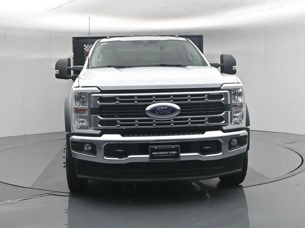 New 2025 White Ford XLT image 50
