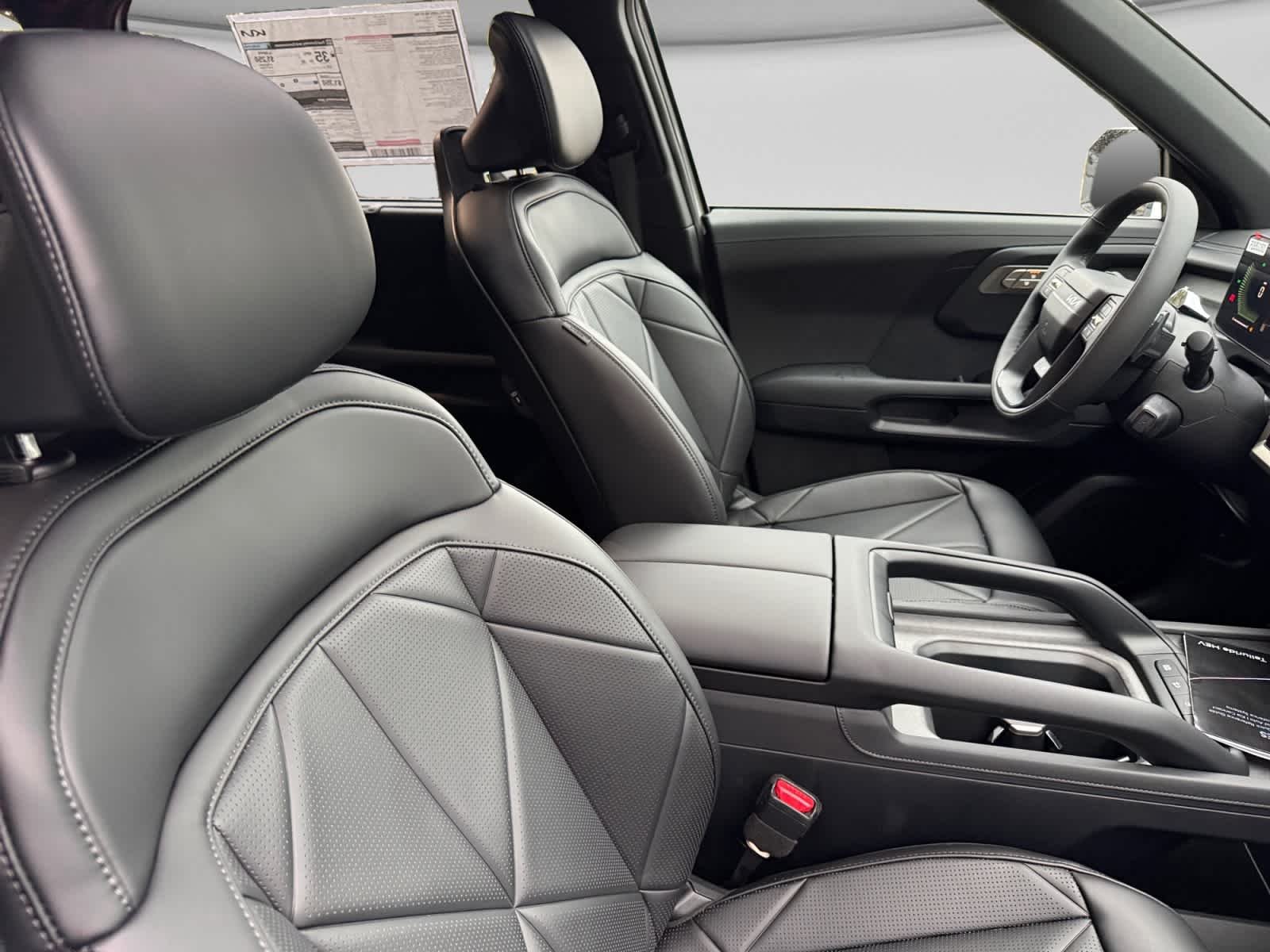 New 2027 Glacial White Pearl Kia EX image 20