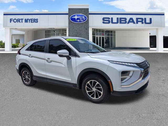 Used 2022 White Mitsubishi ES image 1