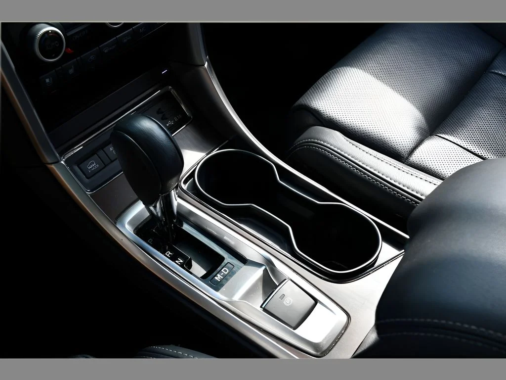 Used 2021 Ice Silver Metallic Subaru Touring image 37