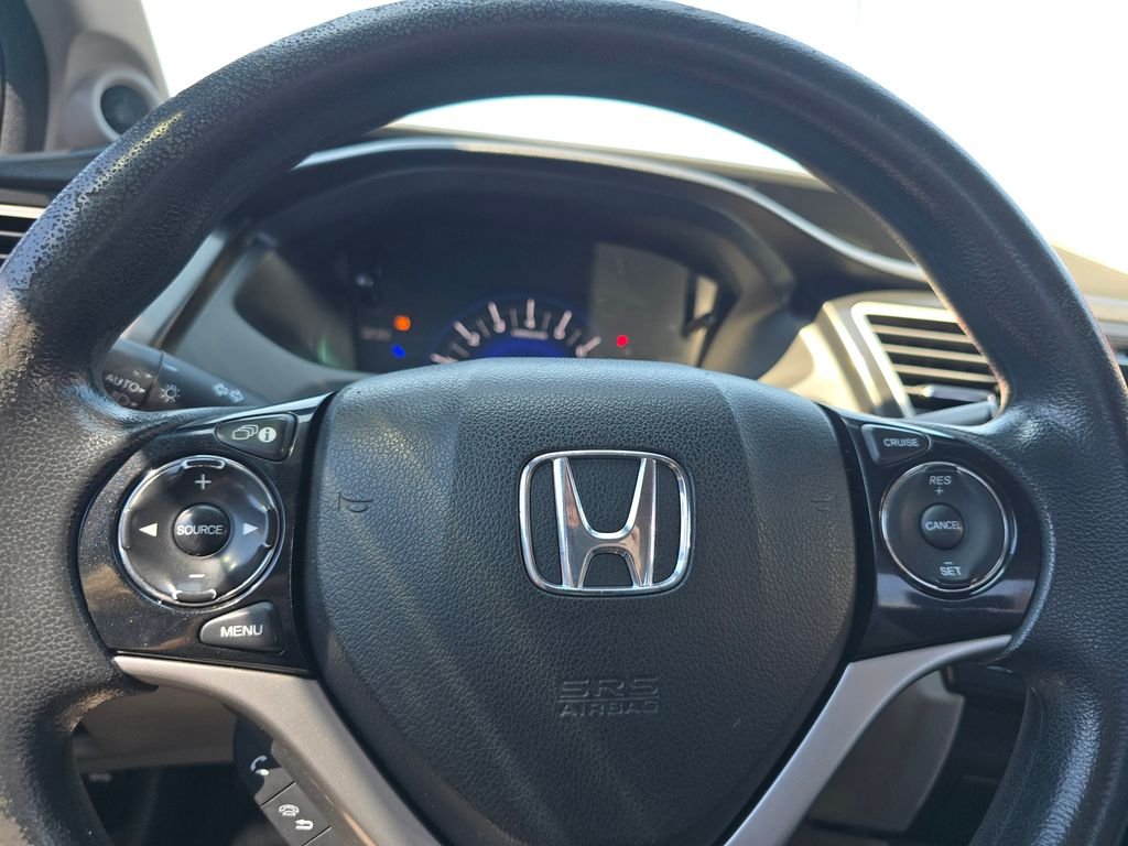 Used 2015  Honda EX image 22