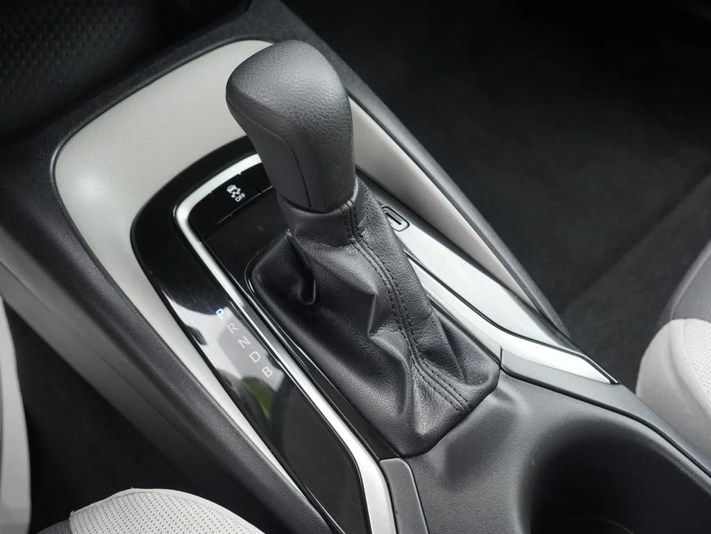 Certified Used 2025 Silver Toyota LE image 19