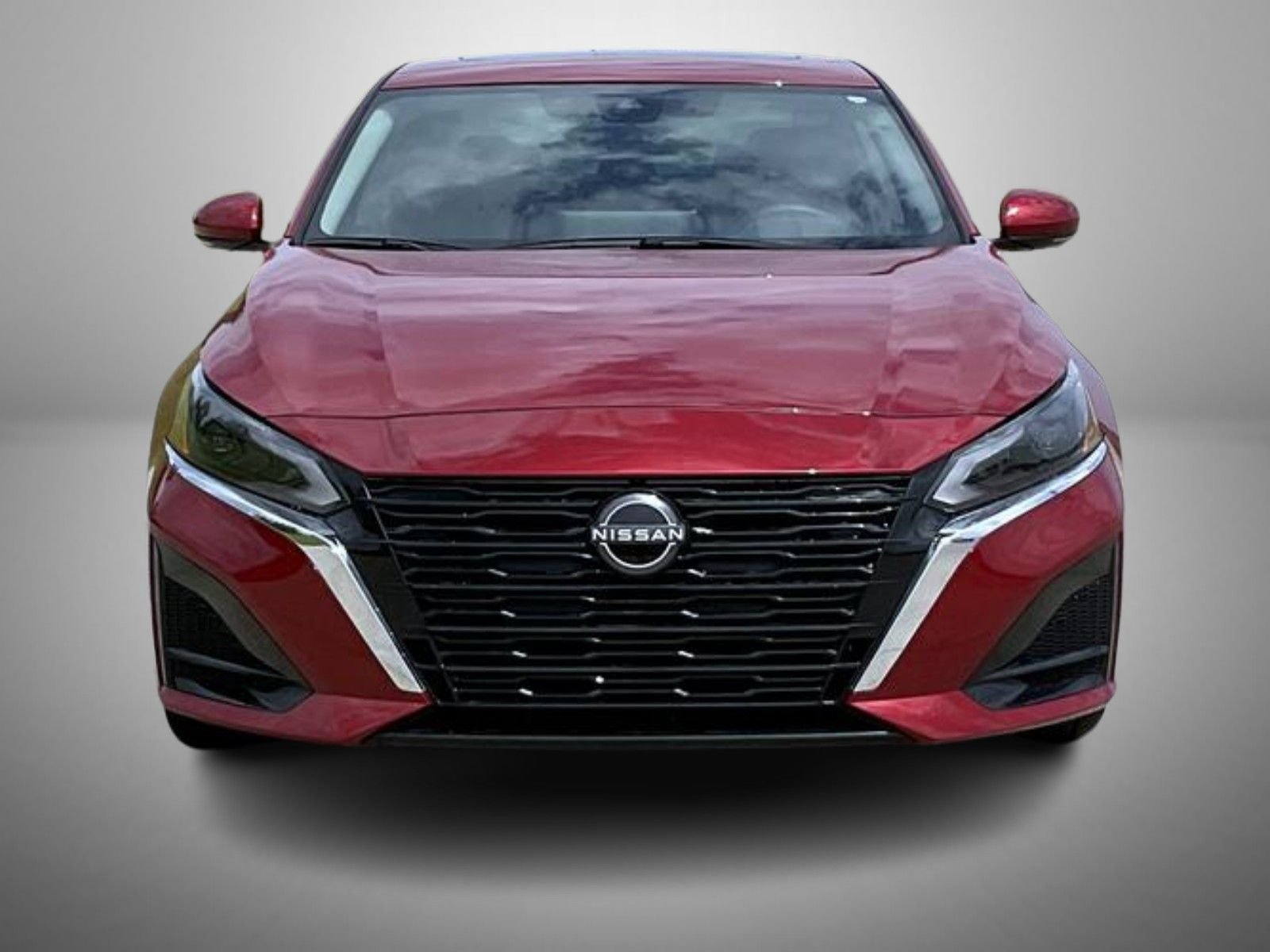 Used 2023 Red Nissan 2.5 SL image 2