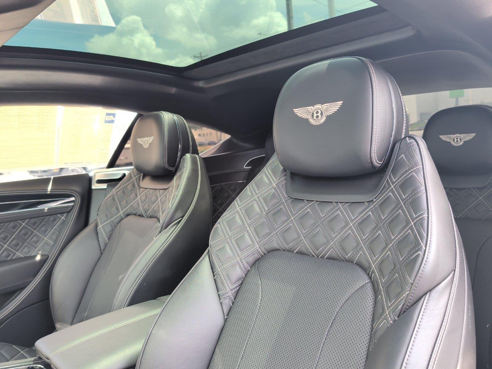Used 2020 Glacier White Bentley GT First Edition image 38