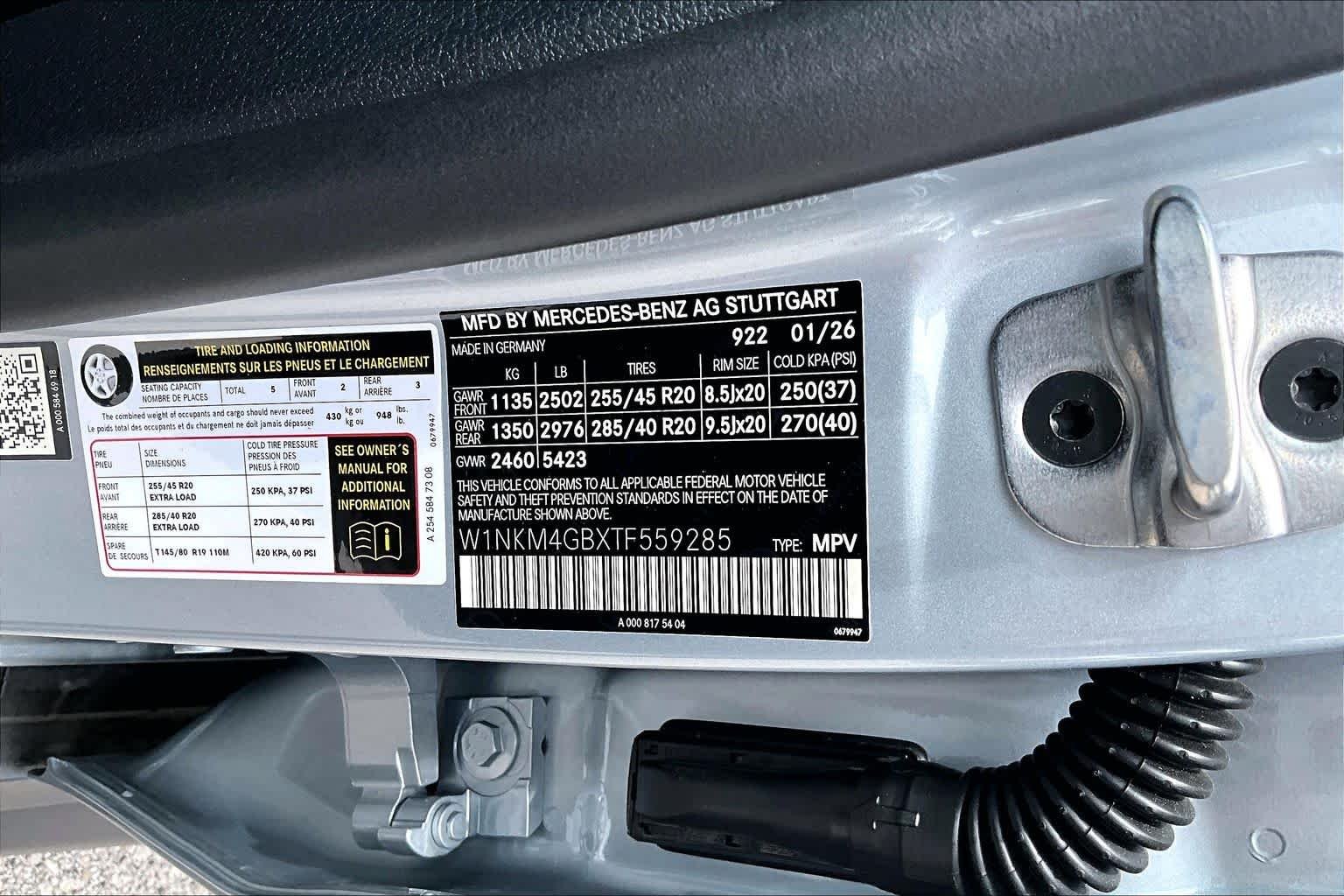 New 2026 Cirrus Silver Metallic Mercedes-Benz GLC 300 image 15