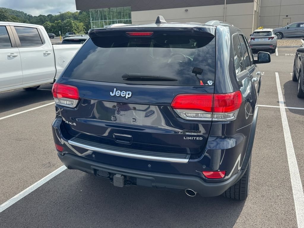 Used 2015 Blue Jeep Limited image 13