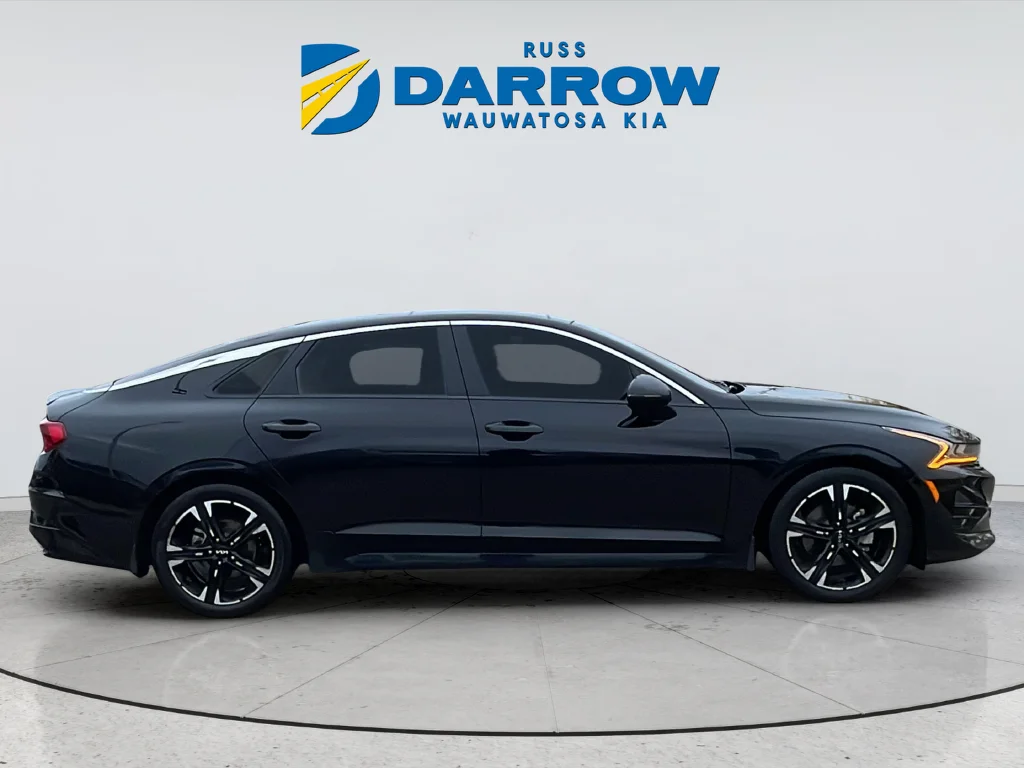 Used 2022 Black Kia GT-Line image 6